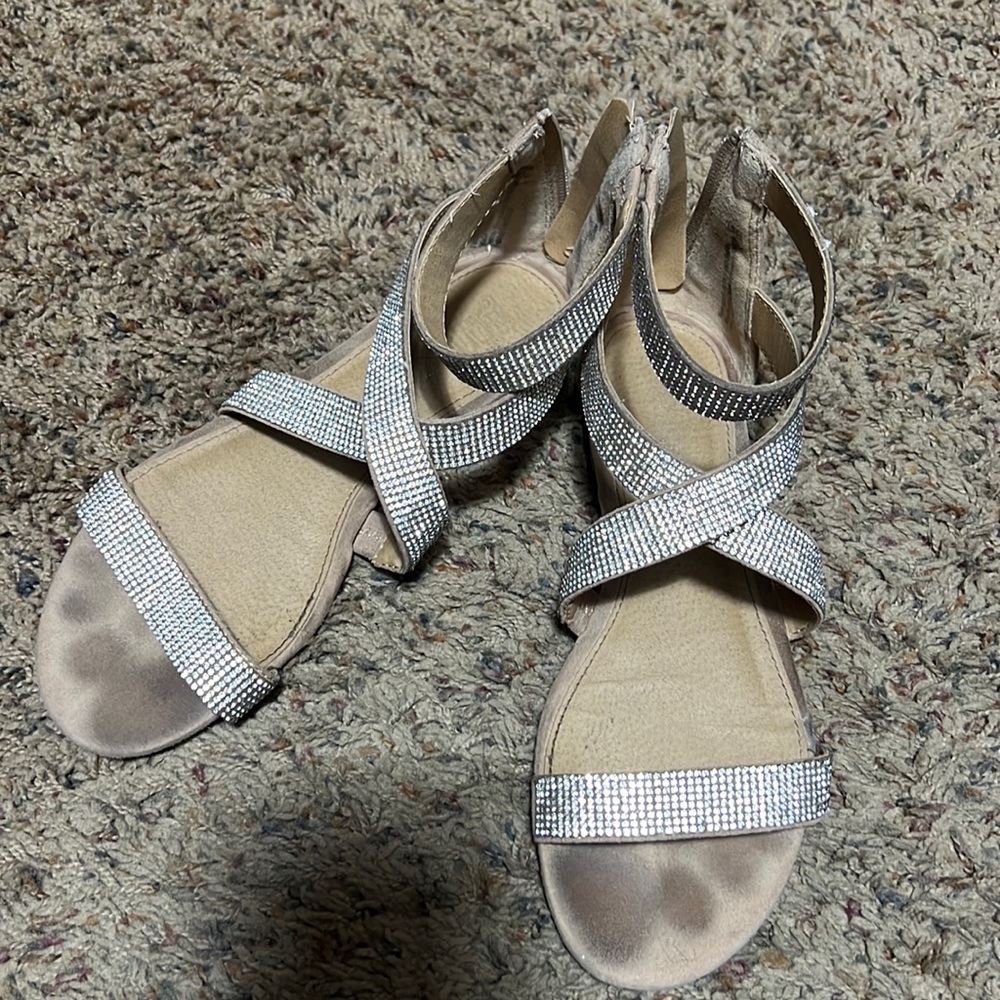 Super sparkly brash sandals with zipper back